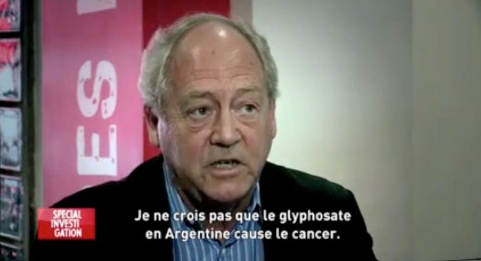 Pro-Monsanto Scientist Insists Weed Killer Is Entirely Safe to Drink. Then, TV Host Offers Him Glass...