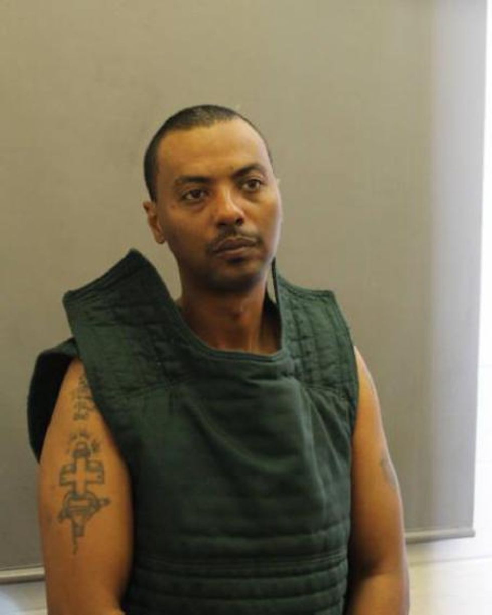 Prisoner Escapes D.C.-Area Hospital Leading to Early Morning Manhunt (Update: Fugitive Caught)