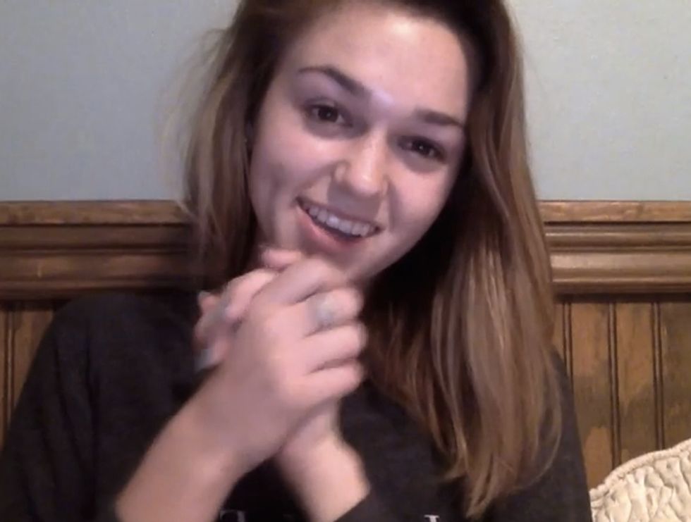 ‘Duck Dynasty’ Star Sadie Robertson’s Powerful Message About God Goes Viral — and Notice What She's Not Wearing
