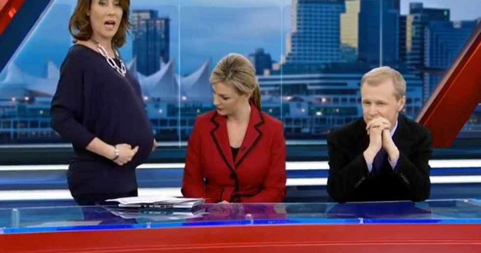 Pregnant Meteorologist Got Disgusting Hate Mail About Her Appearance. She Went on Live TV and Responded.