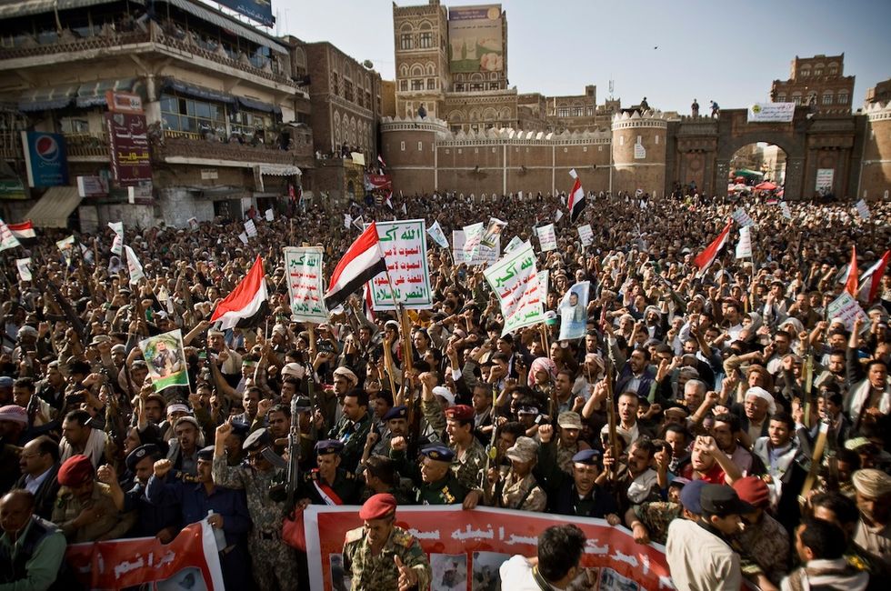 Al Qaeda Frees 300 Inmates From Jail in Yemen