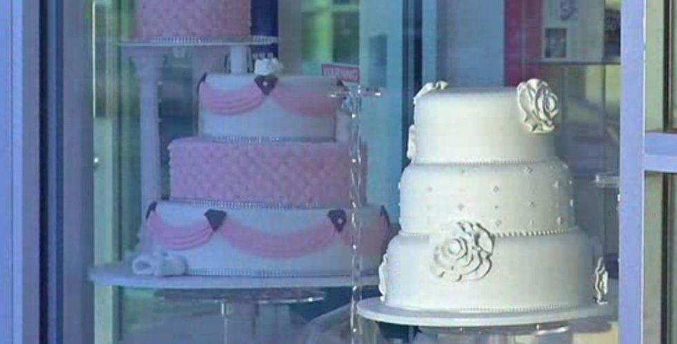 Big Ruling in Case of Bakery That Refused to Decorate Bible-Shaped Cakes With Anti-Gay Messages