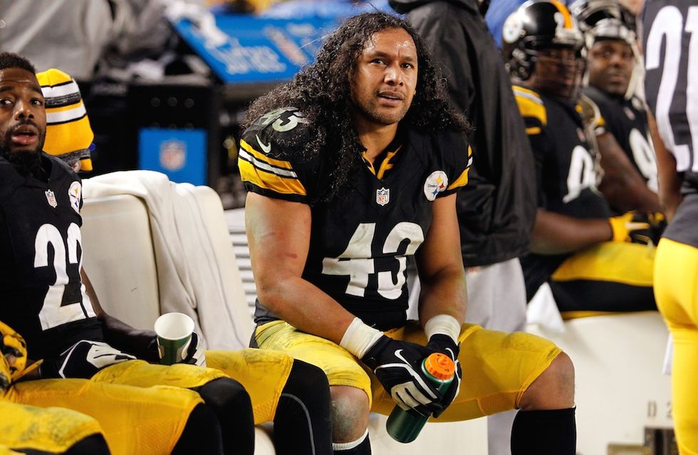 NFL Superstar Decides to Call It Quits