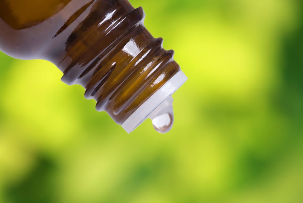 Mom's Use of Essential Oils Had School Threatening to Suspend Her Kindergartener Because 'He Smells