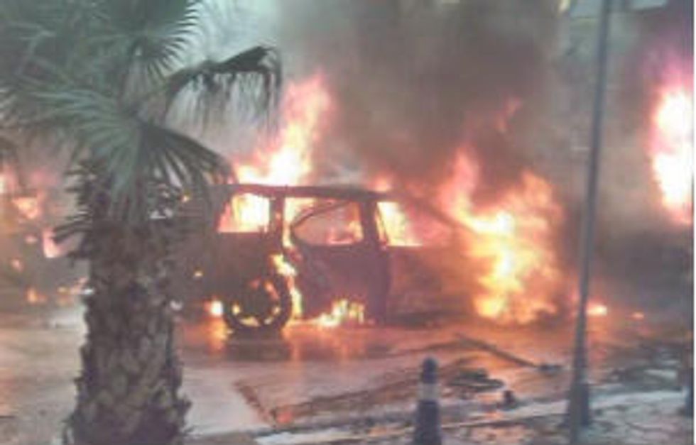 Car Bomb Explodes Outside U.S. Consulate in Iraq