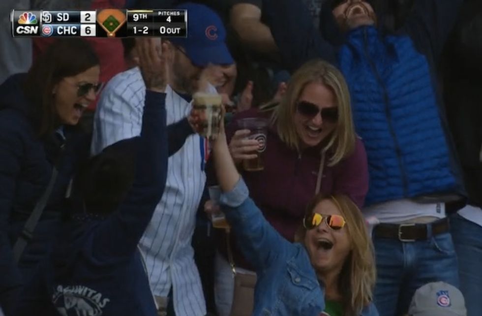 Who needs a glove? This weekend was filled with some great beer-cup baseball catches