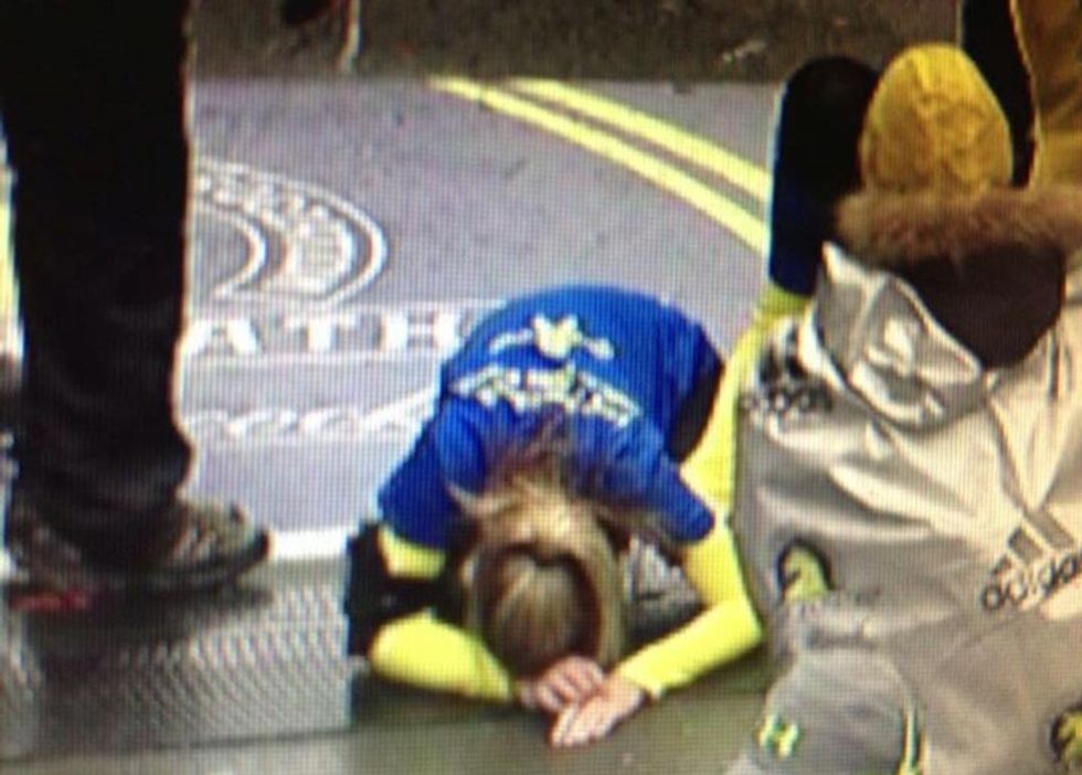 Powerful Image Captures Moment Boston Marathon Survivor Crossed Finish Line, Took Her Life Back