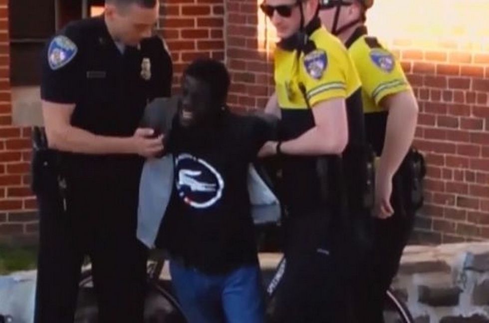 Freddie Gray Suffered 'Catastrophic Injury' When He Slammed Into Back of Police Van, Breaking His Neck: Report