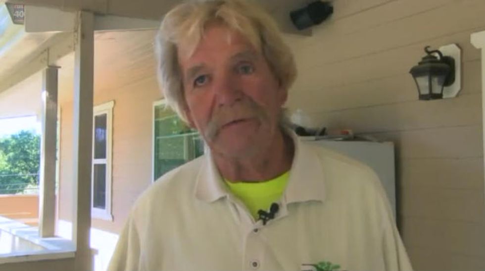 73-Year-Old Former Marine and Ex-Boxer Punches Bear to Save His Dog