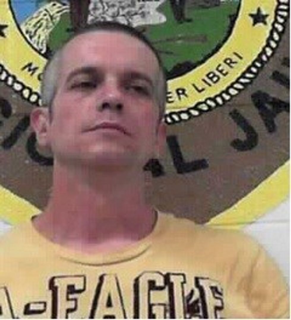 Man Uses Pepper Spray to Rob Pharmacy, but His Plan Backfires