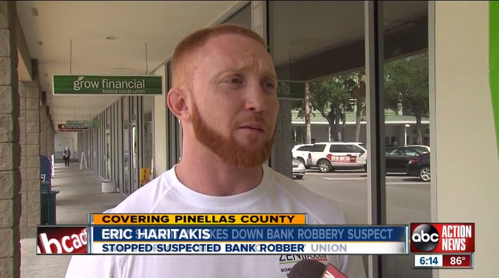 MMA Fighter Witnesses Bank Robbery Unfold — Seconds Later, the Suspect Is Hog-Tied