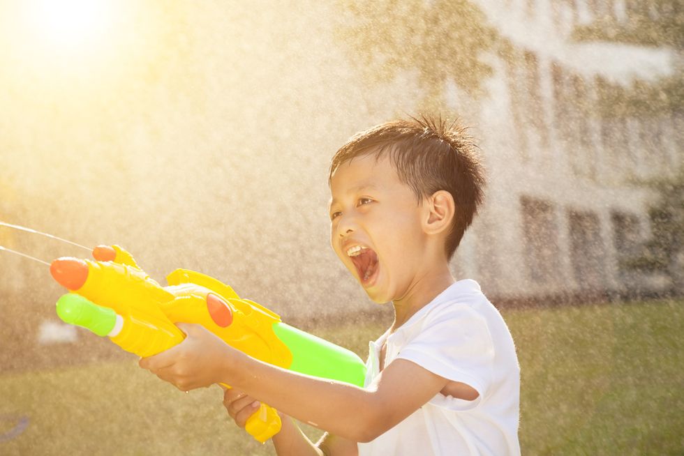 Twitter Erupts After Boy Scouts Ban Water Gun Fights, Limit Water Balloon Size