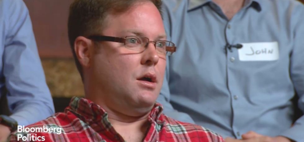 Iowa Dems Gush Over Hillary Clinton — but Tone Immediately Changes When Reporter Asks Them for One Accomplishment