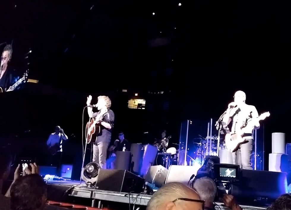 Legendary Rock Singer Makes Blunt Request of Marijuana-Smoking Audience Member — and It Isn't for a Toke
