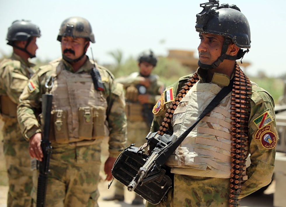U.S. Defense Secretary Says Something About Iraqi Soldiers That Leaves Iraqis Fuming — and Demanding More Weapons