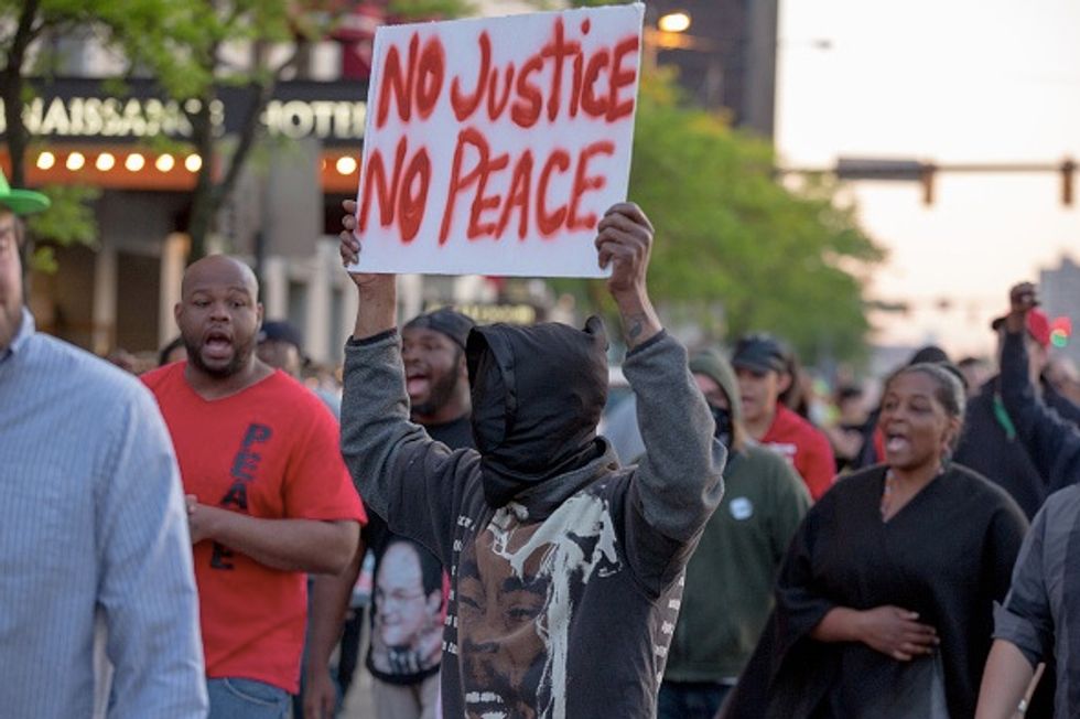 Cleveland Protesters Pepper-Sprayed Customers Sitting at Outdoor Cafes, Police Chief Says