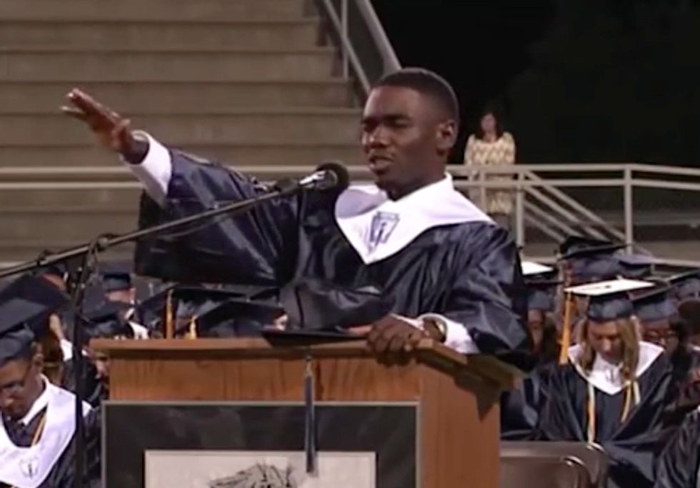 Teen Who Boldly Stepped Up to the Podium When a Medical Emergency Unfolded During Graduation and Did Something That Ended in Cheers: 'God Began to Speak Through Me