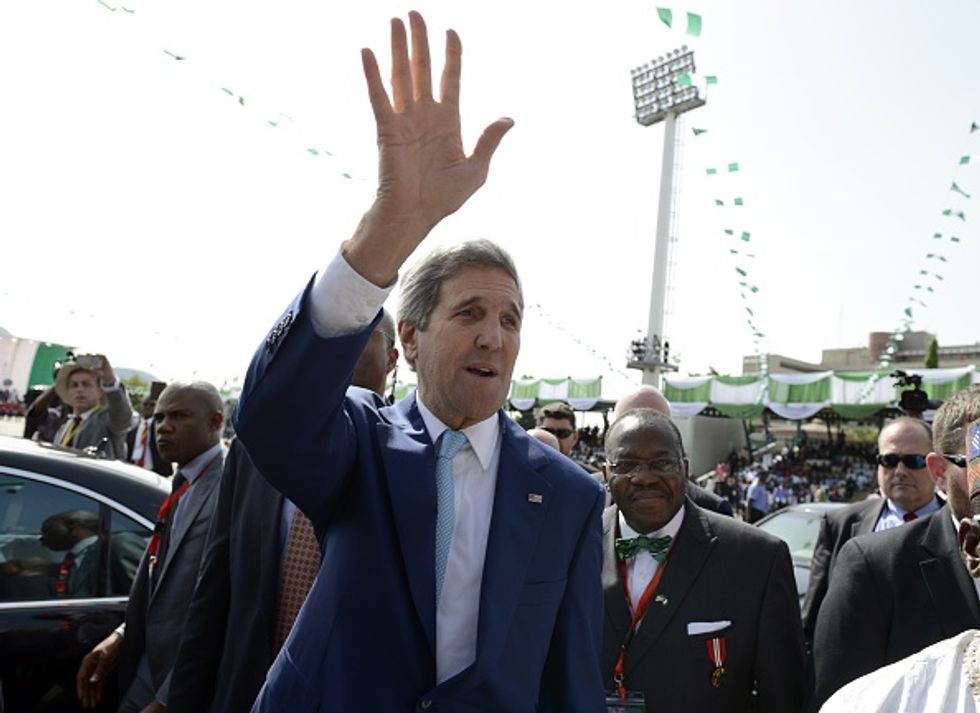  John Kerry Breaks His Leg in Switzerland Bike Crash