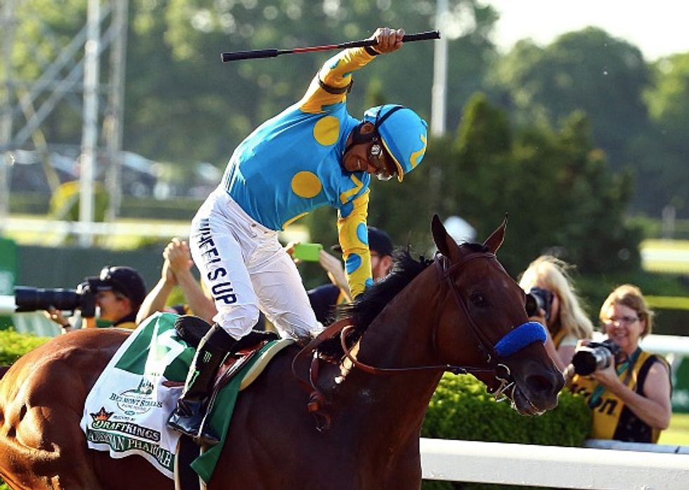 American Pharoah Takes Triple Crown After Belmont Stakes Victory