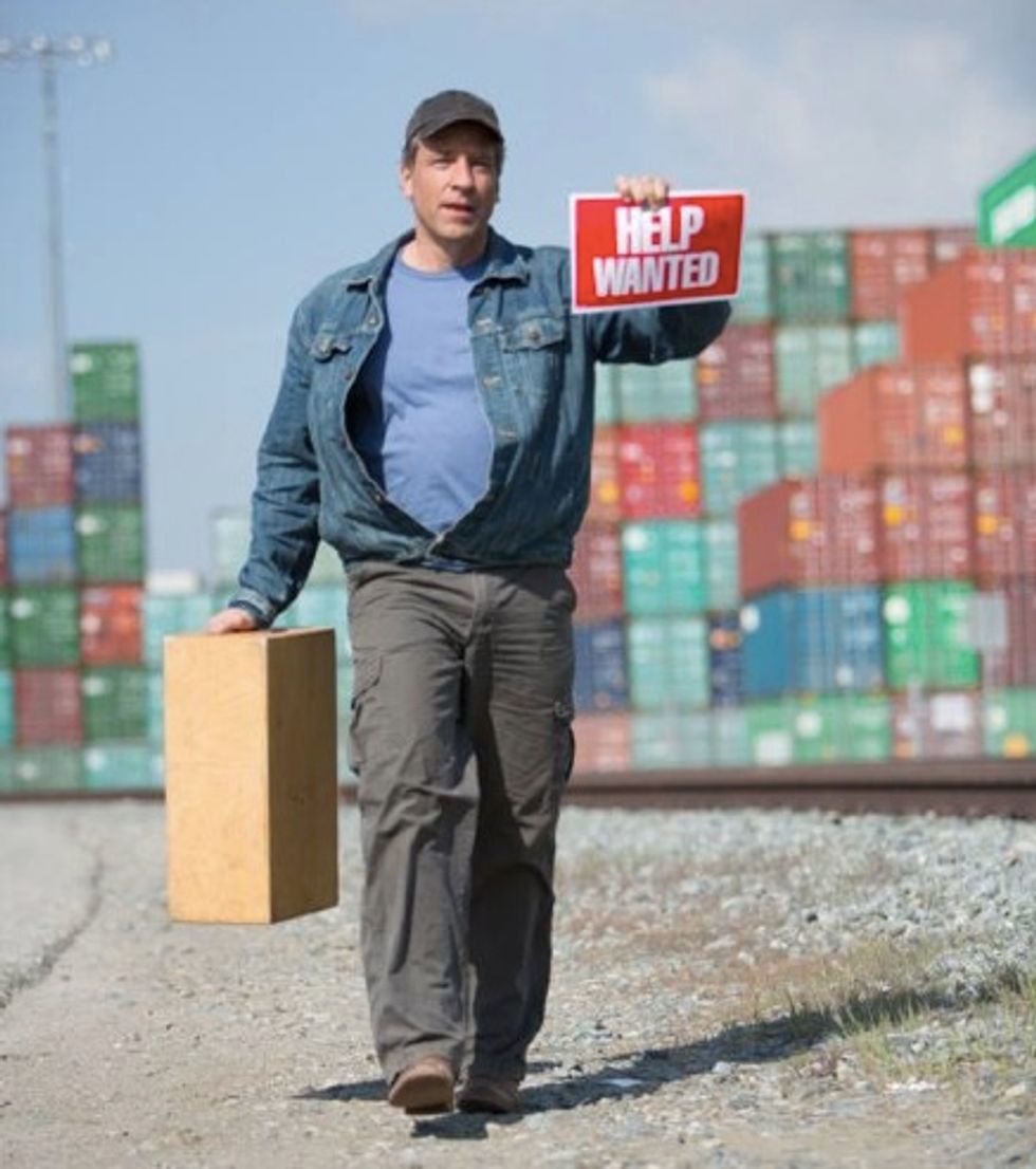 Mike Rowe's Stellar Reply to Letter Writer Calling His Work Ethic Movement 'Right-Wing Propaganda
