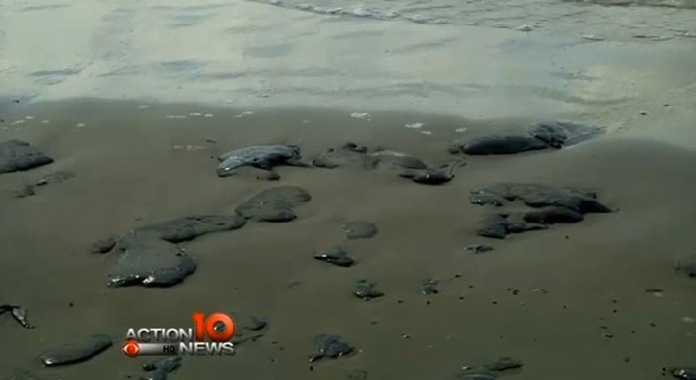 Icky Tar Shows Up on Texas Beaches Every Year and Officials Still Don't Know What’s Causing It