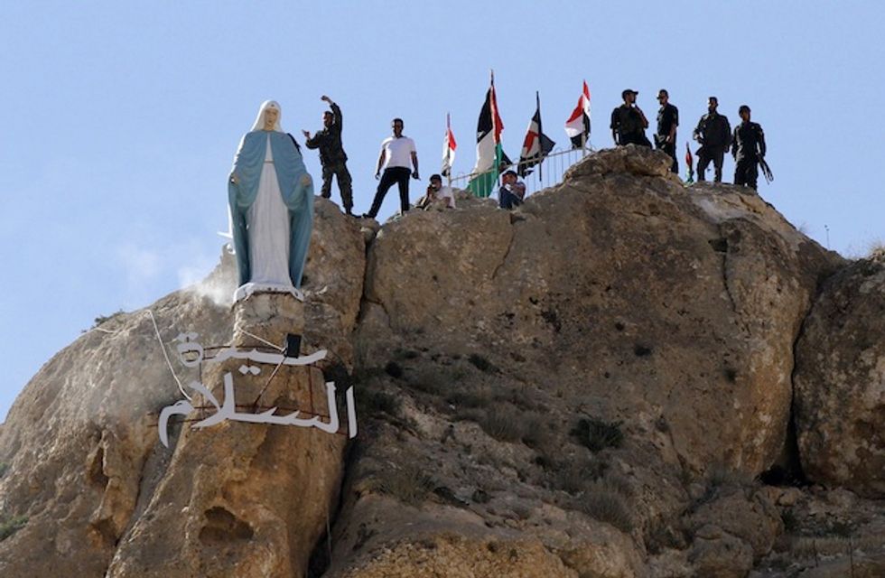 Virgin Mary Statue Stands Once Again in Ancient Christian Town in Syria