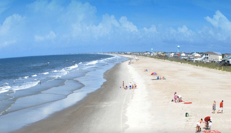 Two Teenagers Seriously Injured in Shark Attacks Off North Carolina Coast