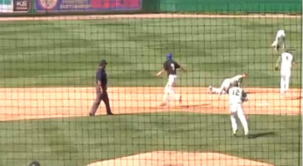 High School Baseball Team Uses Clever 'Hidden Ball' Trick to Pick Off Completely Fooled Second Base Runner