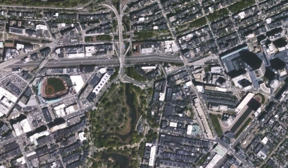 These High-Def Videos Could Allow You to See What Your House Looks Like From the International Space Station