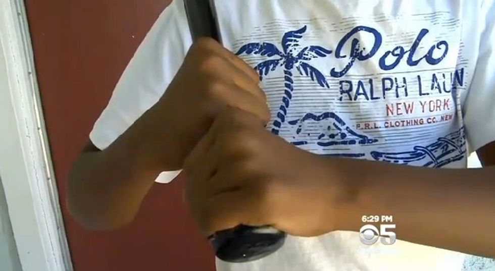 When a Man Burst Into His Home, a Quick-Thinking 13-Year-Old Took Action to Defend His Family