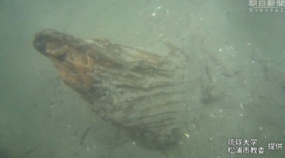 Archaeologists Make 13th Century Discovery Below the Water, and It Has Some Historical Significance