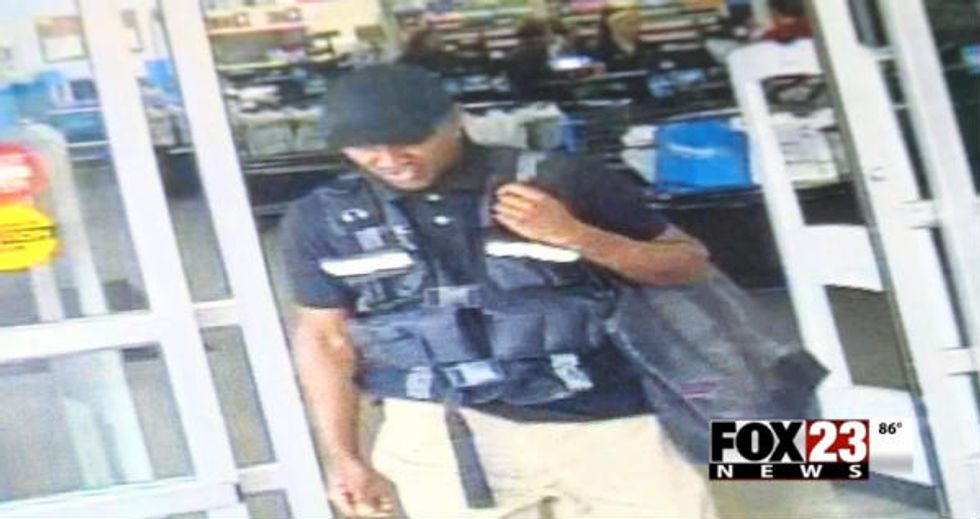 Walmart Employees Tricked Into Handing Over $75,000 to Man Posing as Armored Vehicle Driver