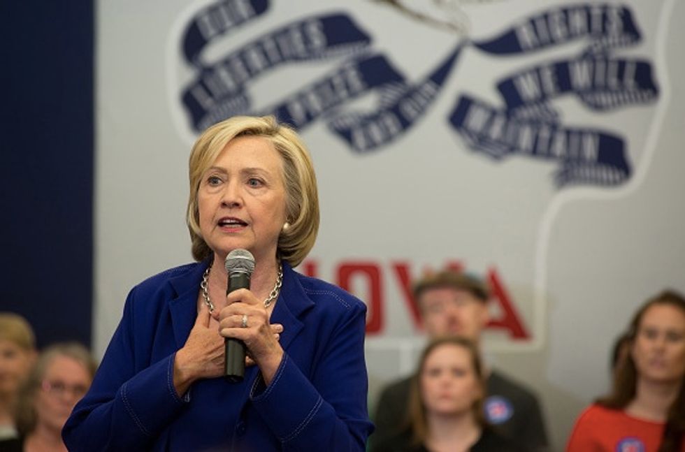 Do 15 GOP Hopefuls Think Hillary Is Low-Hanging Fruit?