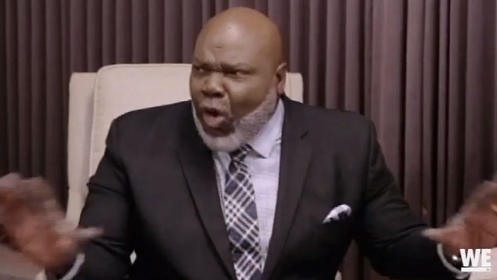 You're Spoiled. You're Flat-Out Spoiled': Famous Megachurch Pastor Loses It on Grammy-Winning Singer and Her Sisters