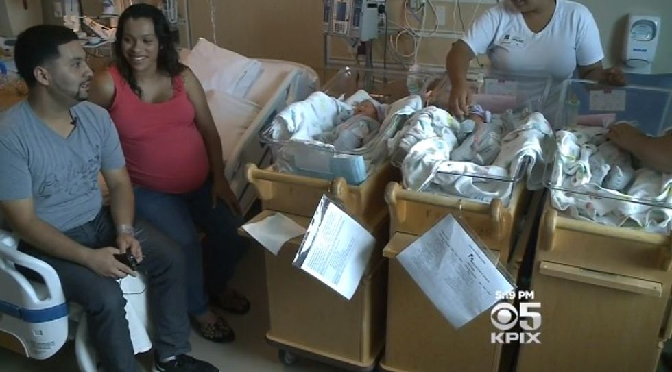 Couple Expecting Twins Gets a Surprise That Rarely Happens These Days Thanks to Modern Medicine