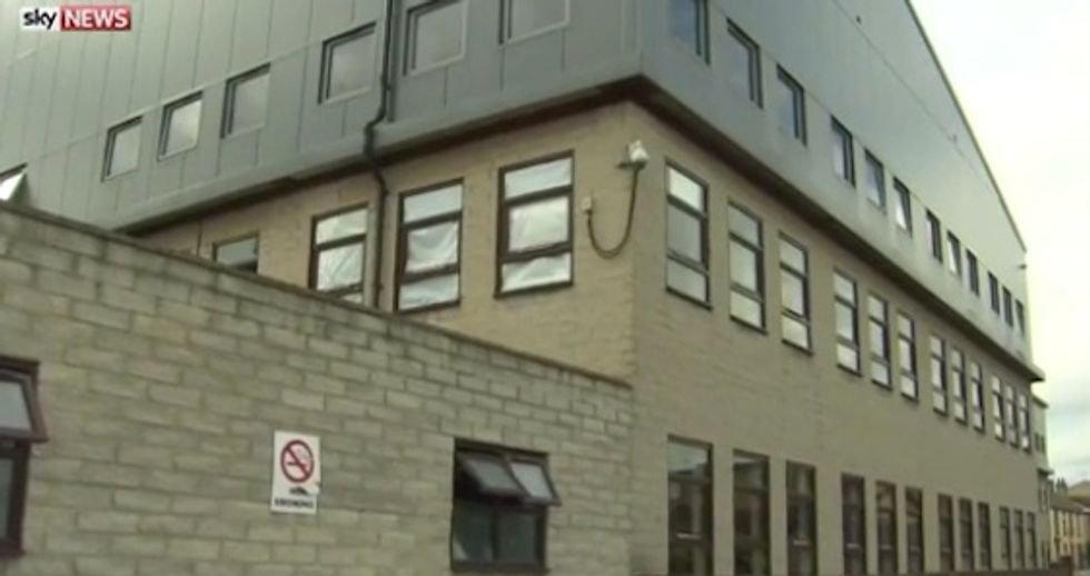 British Muslim School Threatens Students With Expulsion for Socializing With 'Outsiders