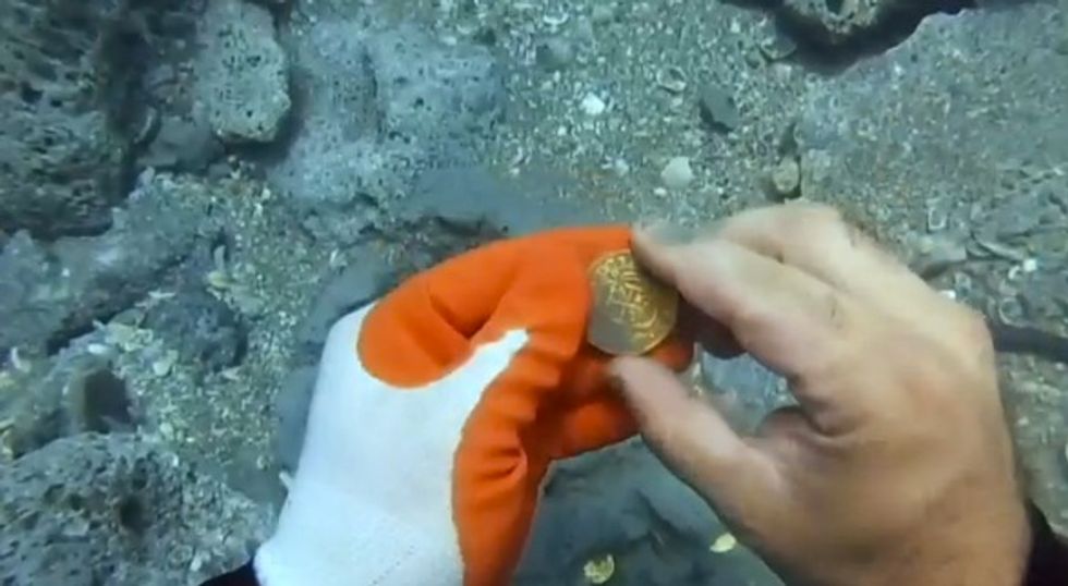 Florida Family Finds Gold Treasure Near Site of 1715 Shipwreck With One 'Incredibly Rare and Incredibly Valuable' Coin
