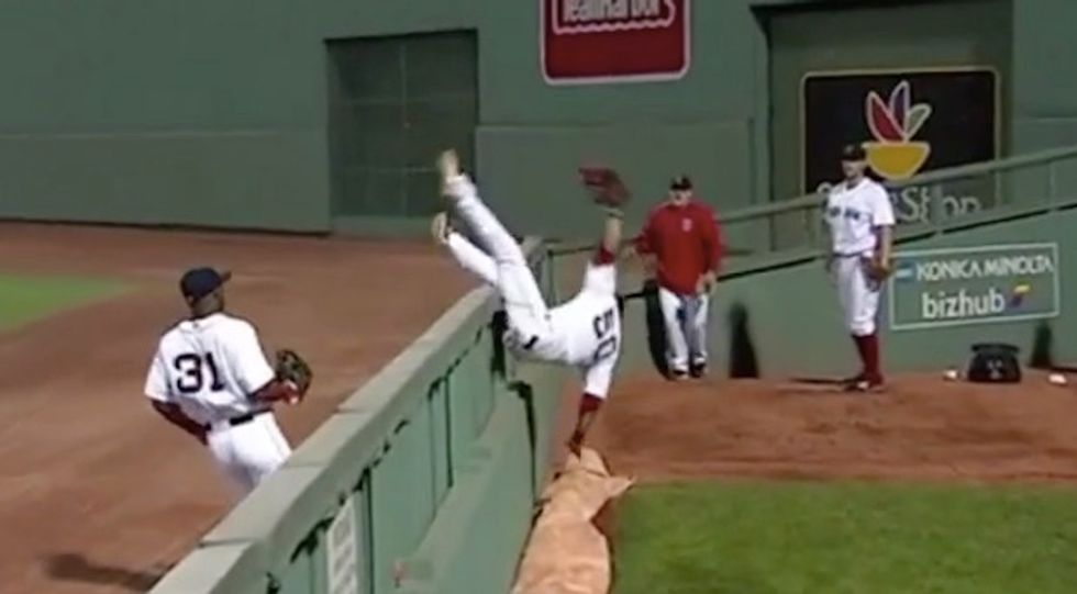 Watch the Incredible Baseball ‘Catch’ That Instead Ended Up Being a Home Run