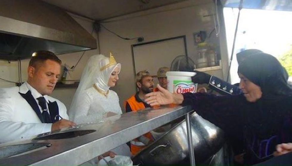 A Bride and Groom’s Unbelievably Generous Act at Their Wedding