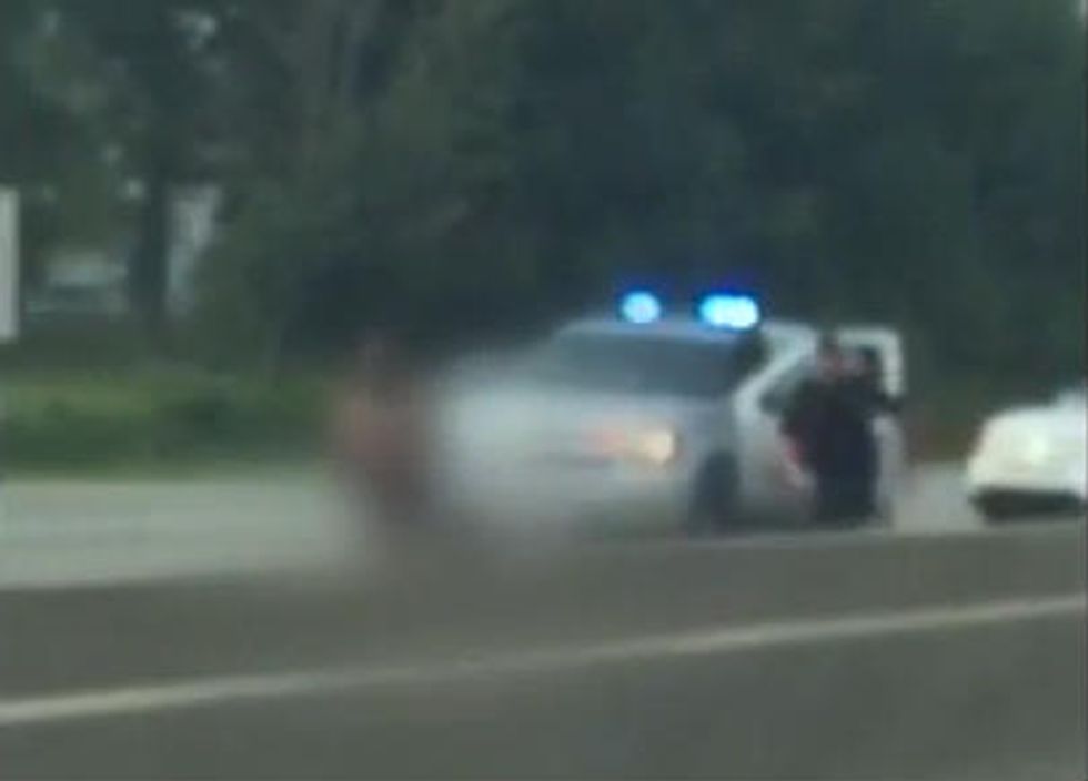 Witnesses Likely Couldn’t Believe Their Eyes as They Watched Scene That Unfolded After Large Accident