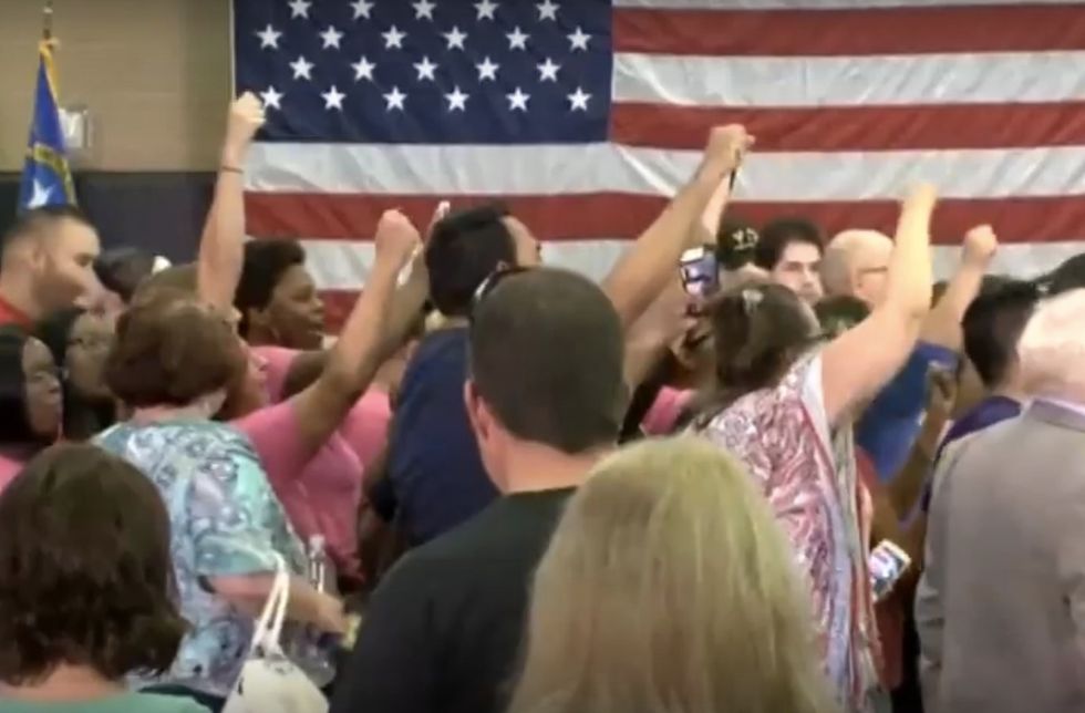 Black Lives Matter' Chanting Drowns Out Jeb Bush Town Hall, Drives Him to Make an Early Exit