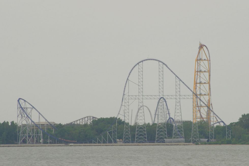 45-Year-Old Teacher Struck, Killed After Entering Roller Coaster's Restricted Area to Search for Lost Cellphone