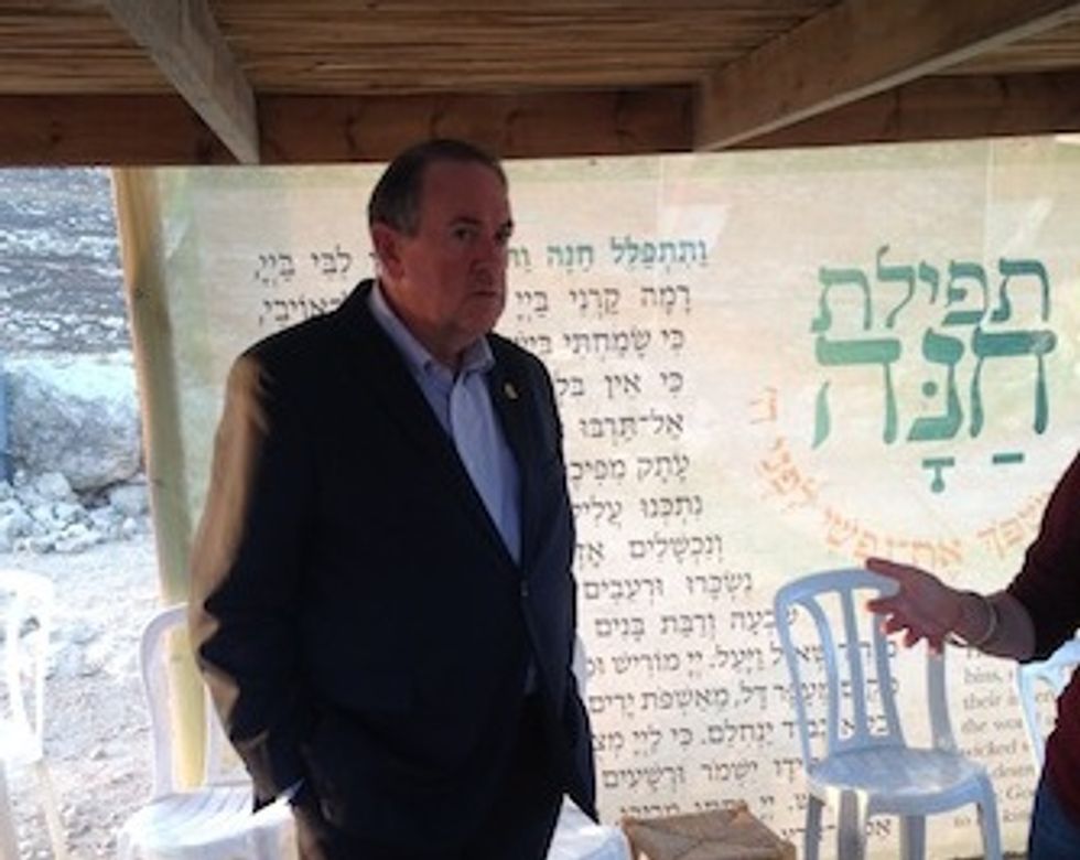 Mike Huckabee Warns on Iran Deal: 'Israel Is the Opening Act, but the Main Event Is America