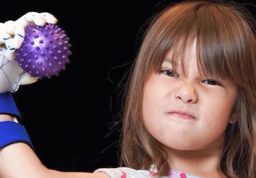 Adorable: 5-Year-Old Throws Out First Pitch Using 3-D-Printed Prosthetic Hand