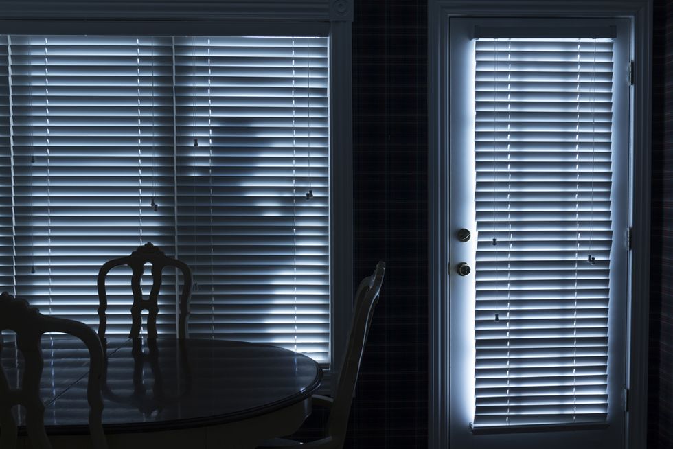 When His Son Told Him Someone Was Knocking at His Window in the Middle of the Night, the Texas Dad Grabbed His Gun