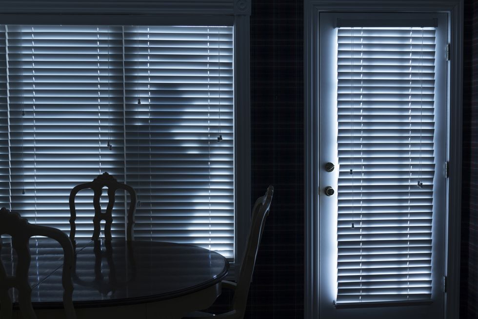 When His Son Told Him Someone Was Knocking at His Window in the Middle of the Night, the Texas Dad Grabbed His Gun