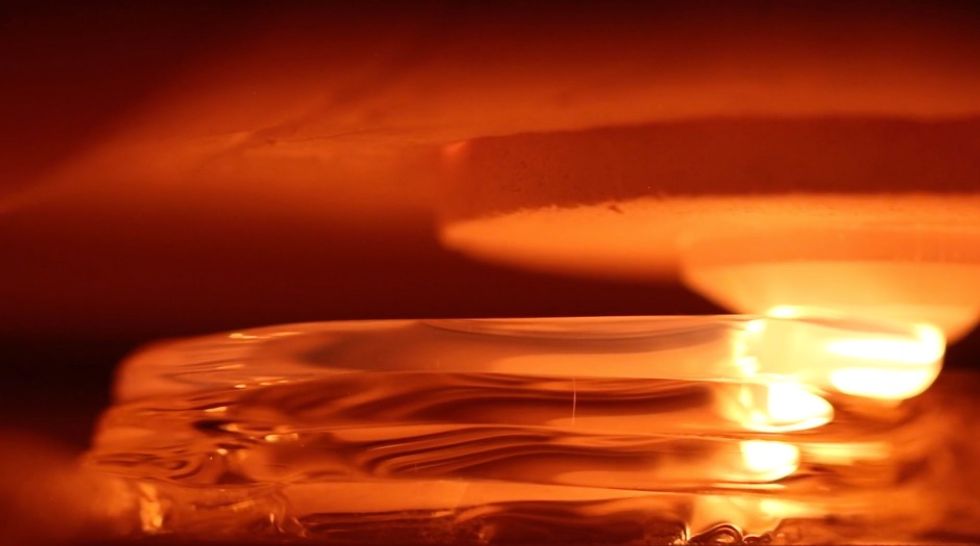 3-D Printing With 1900°F Molten Glass a 'First of Its Kind\