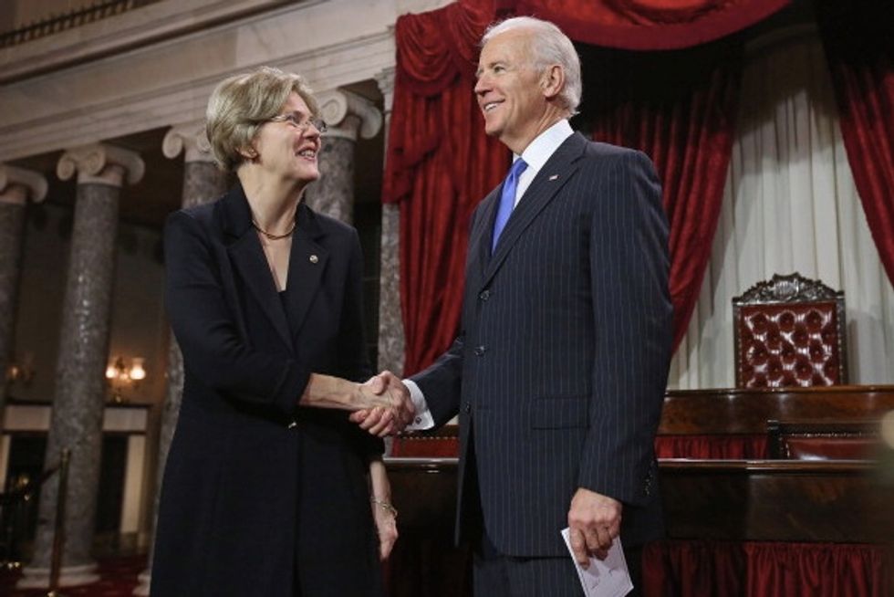 Sources: Joe Biden Meets Privately With Elizabeth Warren in Washington as VP Weighs White House Run