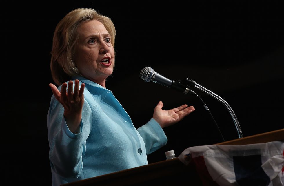 Hacker Claims to Have Trove of Hillary Clinton's Unreleased Private Emails That Would Kill Her Presidential Bid If They 'Got Out