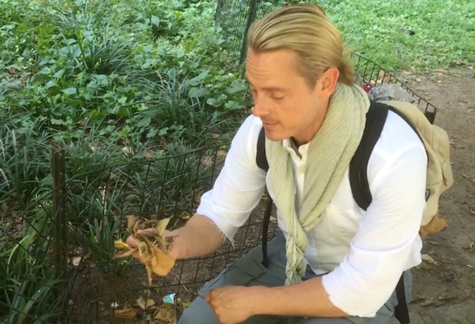 Fat Guys in the Woods' Host Shows Us How to Survive Off the Land in NYC's Central Park